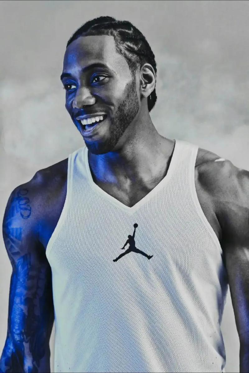 POV：当你站在麦克·迈尼昂面前😳（第一视角：直面麦克·迈尼昂😳）