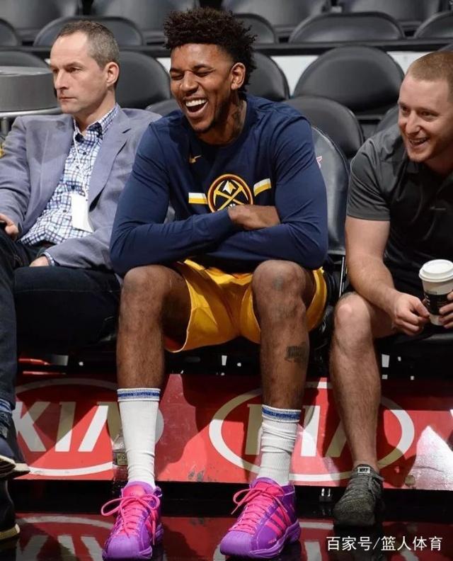 FM：诸多欧洲豪门有意布阿迪，他可能3月就进入法国国家队（FM：多家欧陆豪门追逐布阿迪，3月或将首次入选法国队）