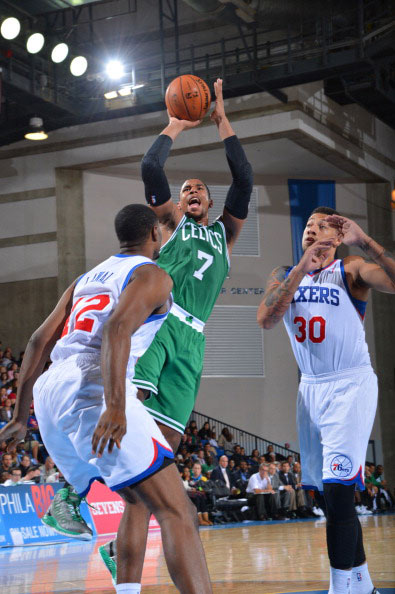 高效！哈兰德曼城生涯80分钟参与一球，多特生涯69分钟造一球（效率爆表！哈兰德曼城每80分钟参与一球，多特时期每69分钟制造进球）